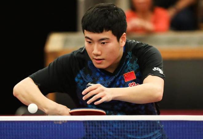 对称性和平 对称性和平